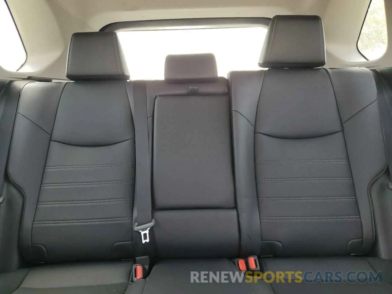10 fotografías del automóvil dañado 2T3C1RFVXRW363027 TOYOTA RAV4 2024