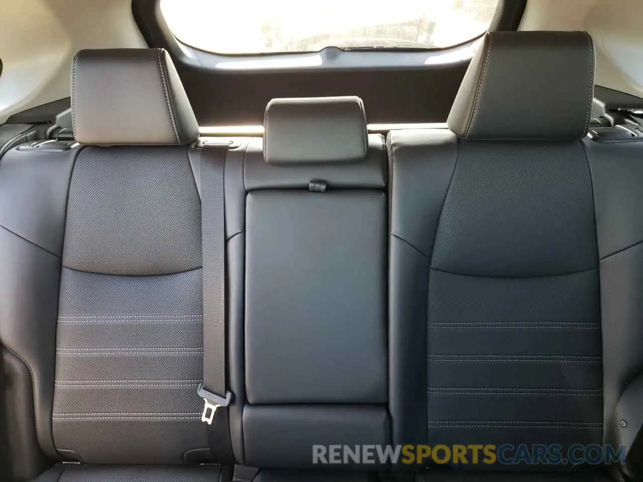 10 fotografías del automóvil dañado 2T3DWRFV7RW212197 TOYOTA RAV4 2024
