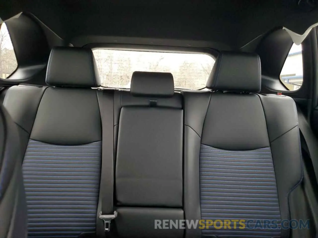 10 fotografías del automóvil dañado 2T3E6RFV1RW063757 TOYOTA RAV4 2024