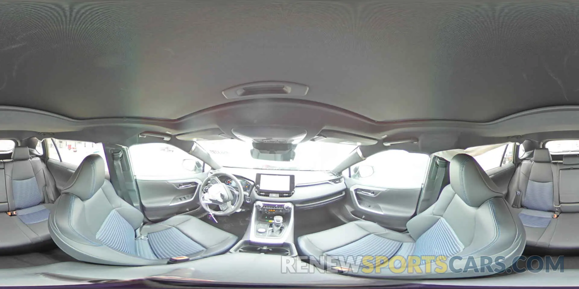 14 fotografías del automóvil dañado 2T3E6RFV1RW063757 TOYOTA RAV4 2024