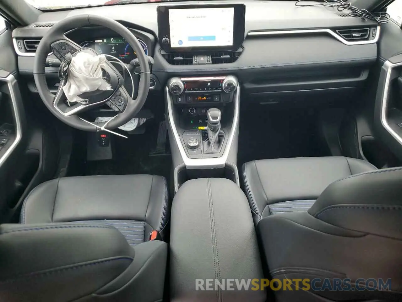 8 fotografías del automóvil dañado 2T3E6RFV1RW063757 TOYOTA RAV4 2024