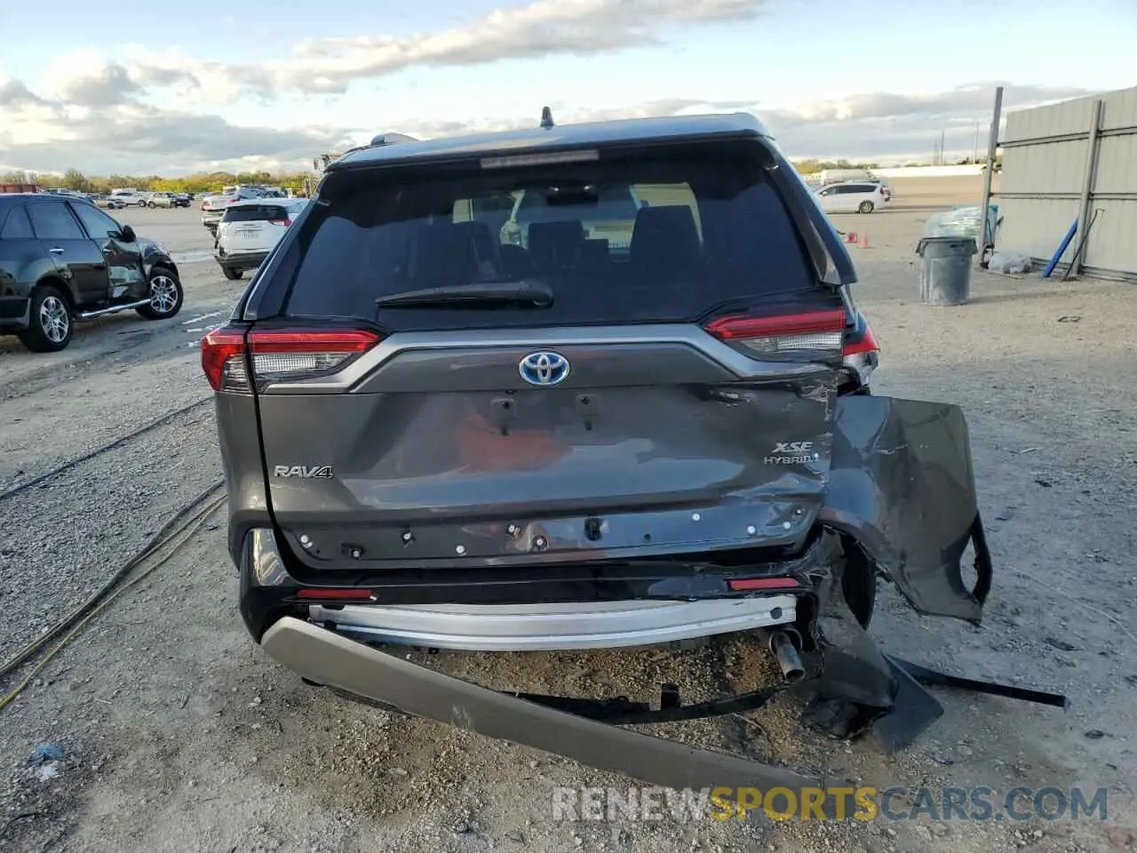 6 fotografías del automóvil dañado 2T3E6RFV2RW054405 TOYOTA RAV4 2024