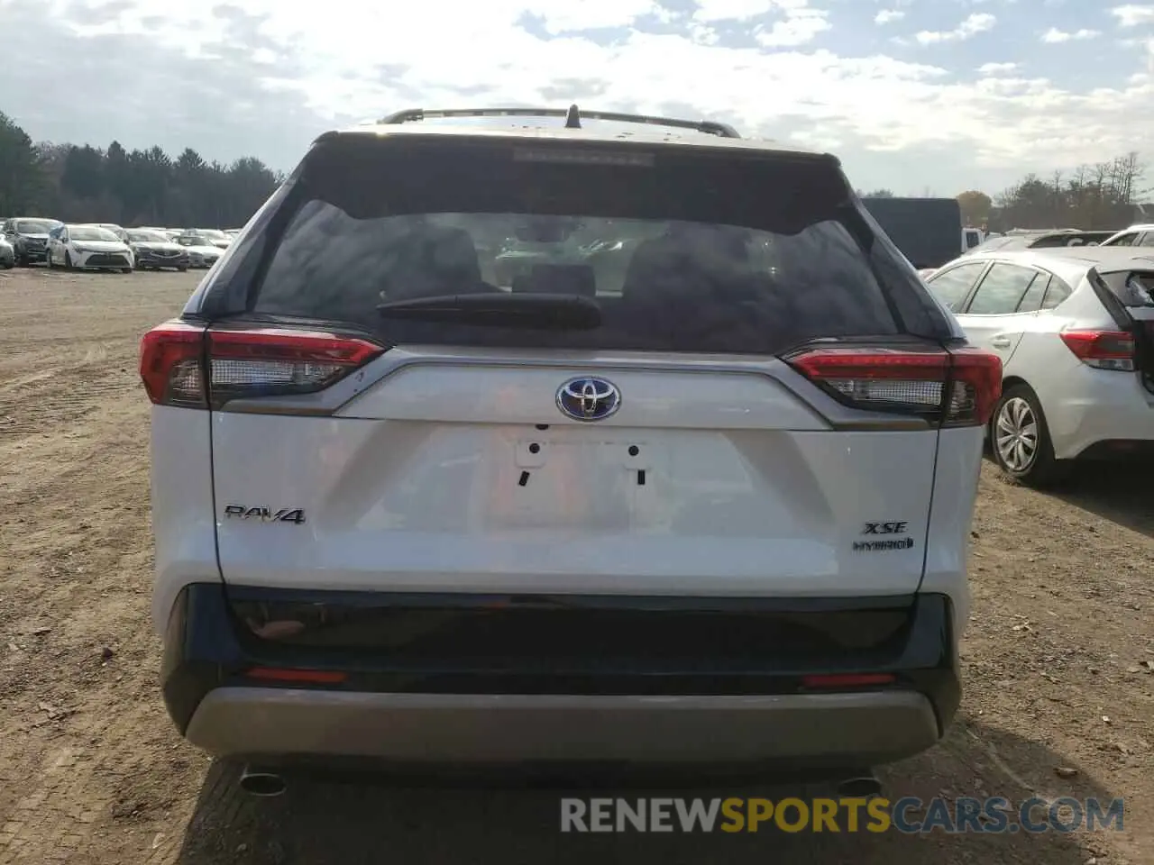 6 fotografías del automóvil dañado 2T3E6RFV4RW066930 TOYOTA RAV4 2024