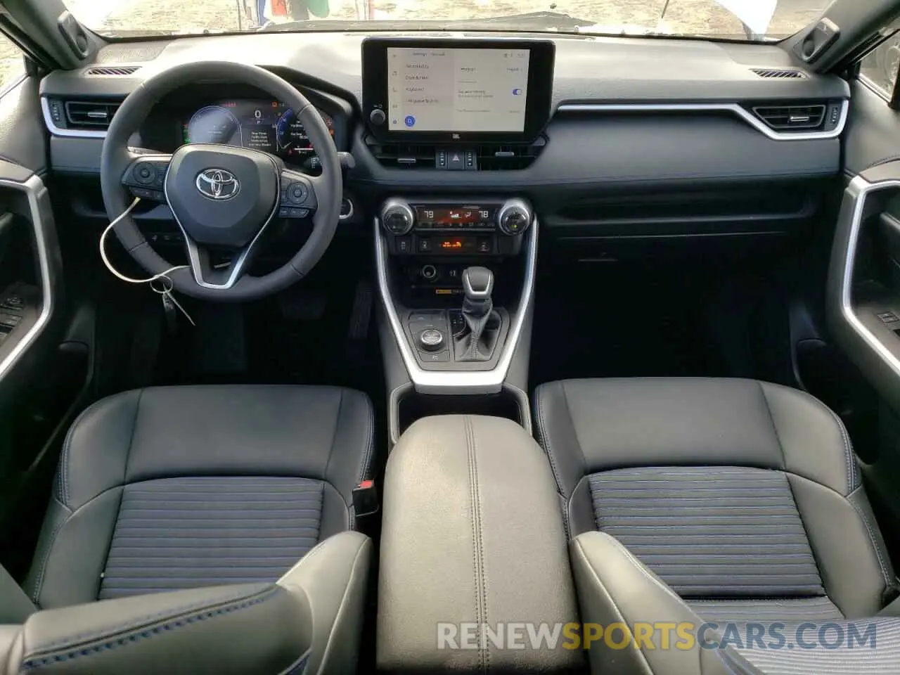 8 fotografías del automóvil dañado 2T3E6RFV4RW066930 TOYOTA RAV4 2024