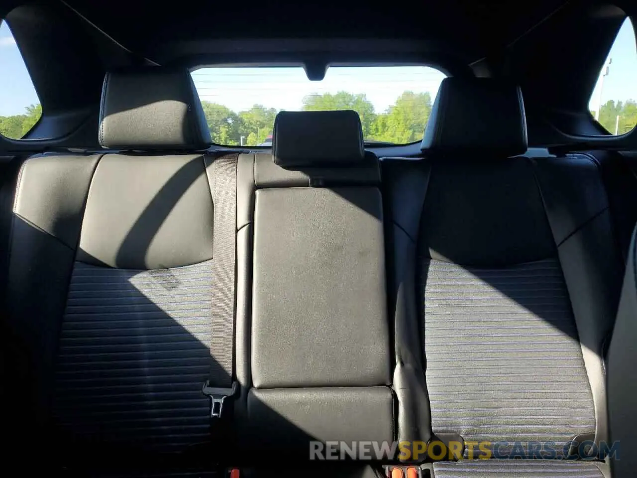 10 fotografías del automóvil dañado 2T3E6RFV7RW055081 TOYOTA RAV4 2024