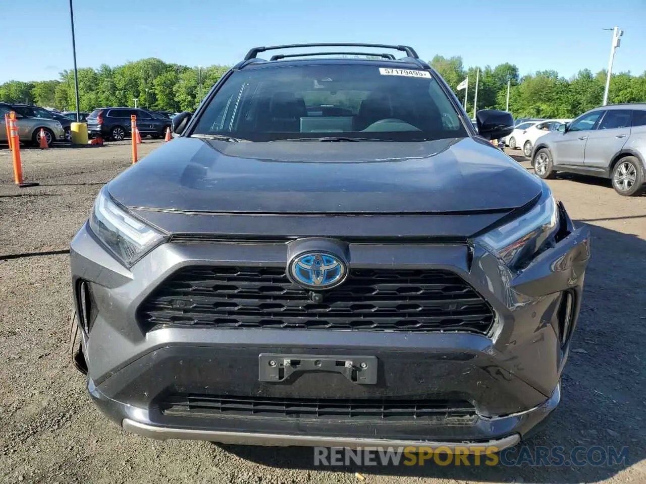5 fotografías del automóvil dañado 2T3E6RFV7RW055081 TOYOTA RAV4 2024