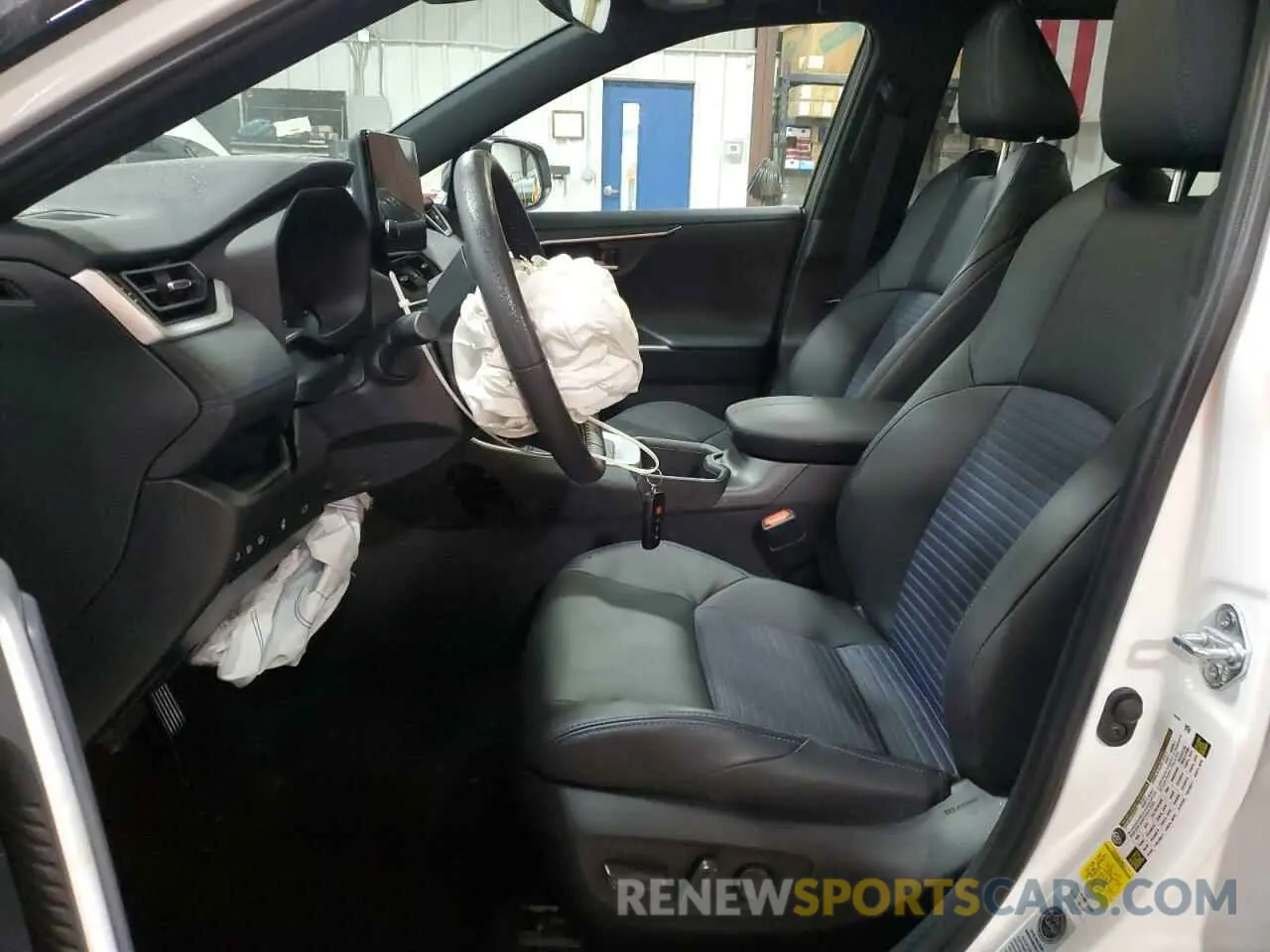 7 fotografías del automóvil dañado 2T3E6RFV8RW082127 TOYOTA RAV4 2024