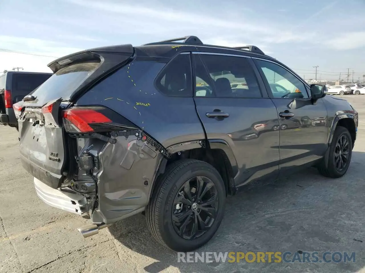3 fotografías del automóvil dañado 2T3E6RFV9RW079124 TOYOTA RAV4 2024