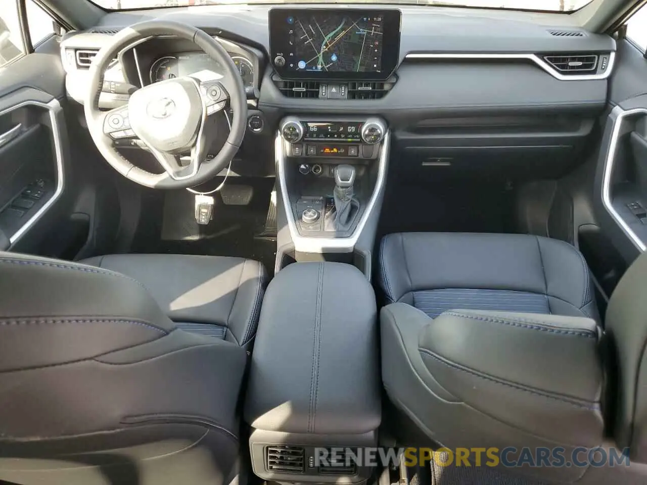 8 fotografías del automóvil dañado 2T3E6RFV9RW079124 TOYOTA RAV4 2024