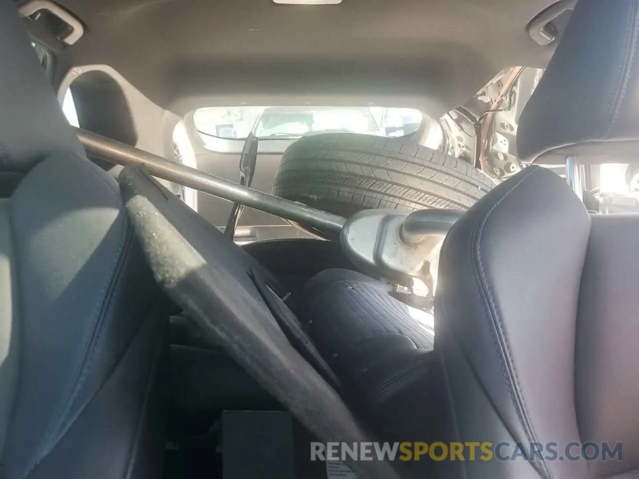 10 fotografías del automóvil dañado 2T3E6RFVXRW078872 TOYOTA RAV4 2024