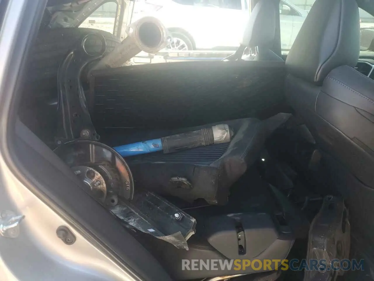 11 fotografías del automóvil dañado 2T3E6RFVXRW078872 TOYOTA RAV4 2024