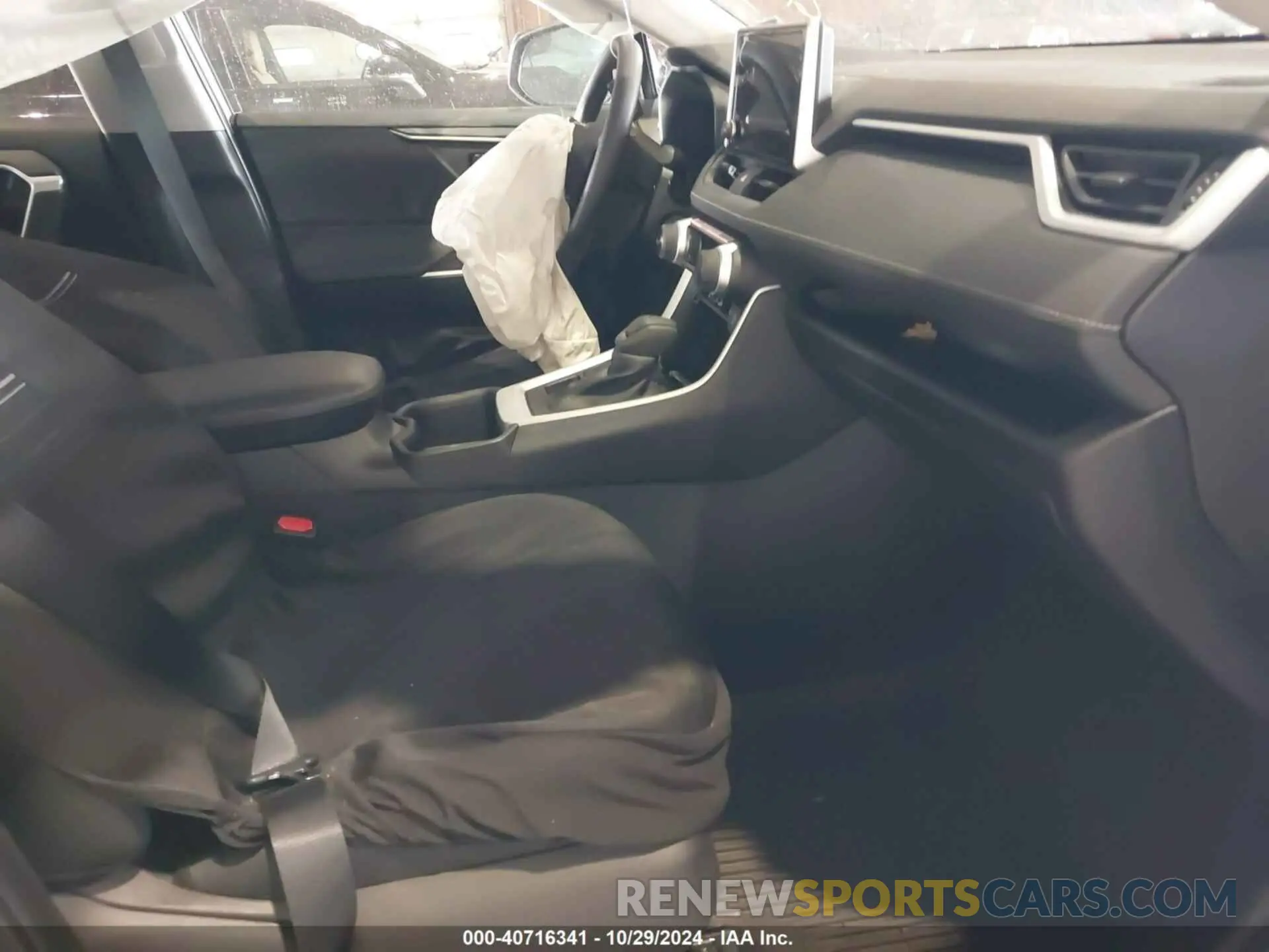 5 fotografías del automóvil dañado 2T3F1RFV0RC466391 TOYOTA RAV4 2024