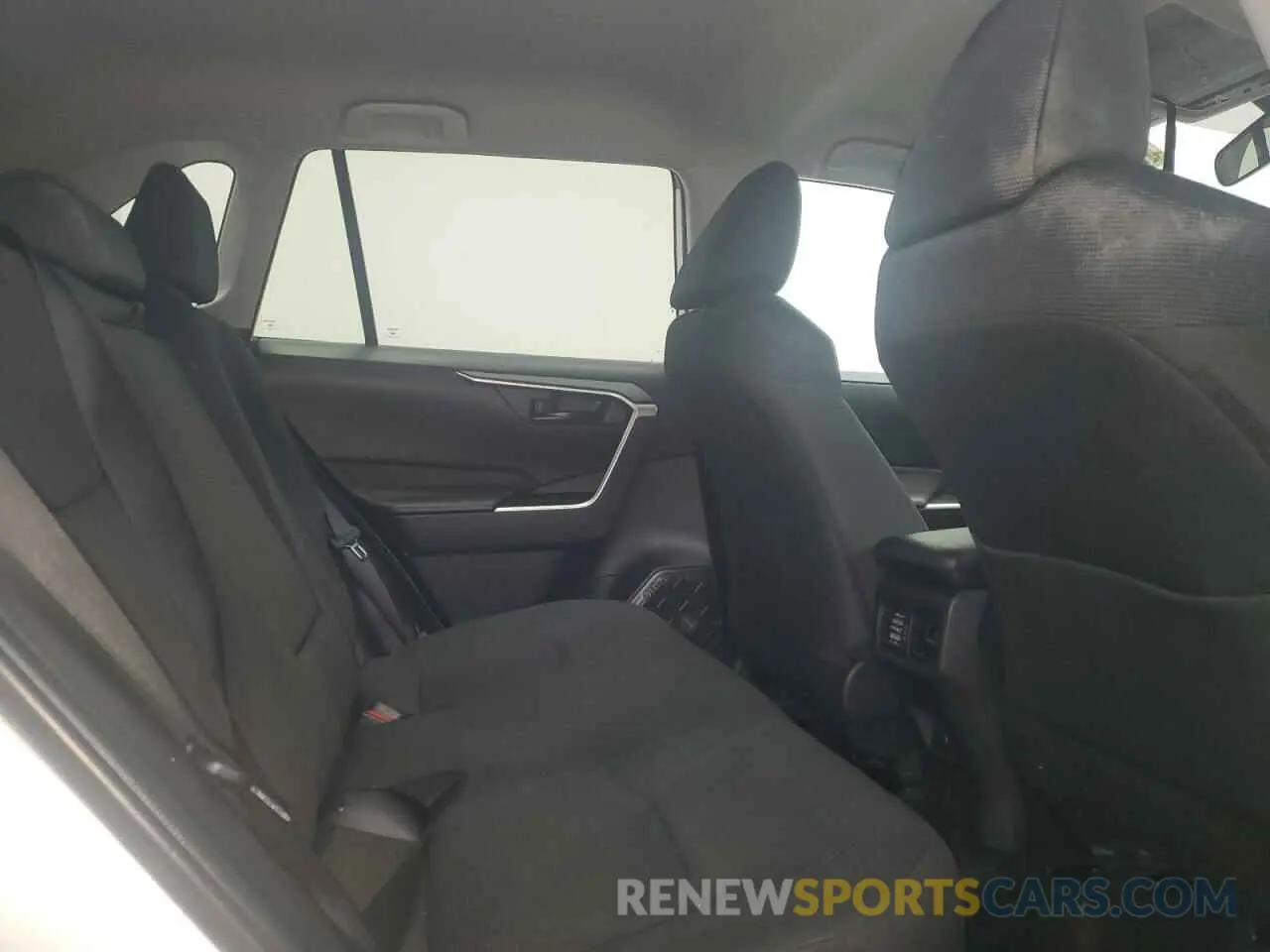 11 fotografías del automóvil dañado 2T3F1RFV2RC441363 TOYOTA RAV4 2024