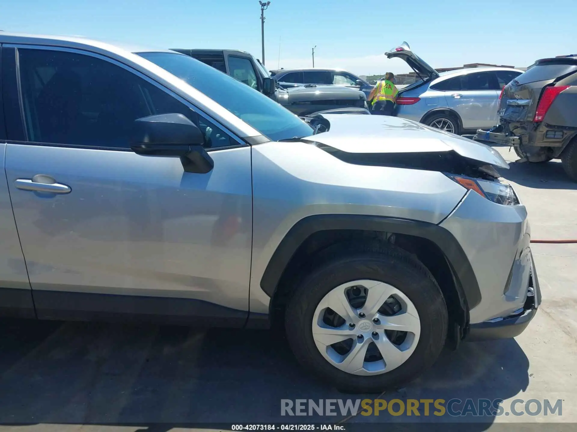 19 fotografías del automóvil dañado 2T3F1RFV5RW441937 TOYOTA RAV4 2024