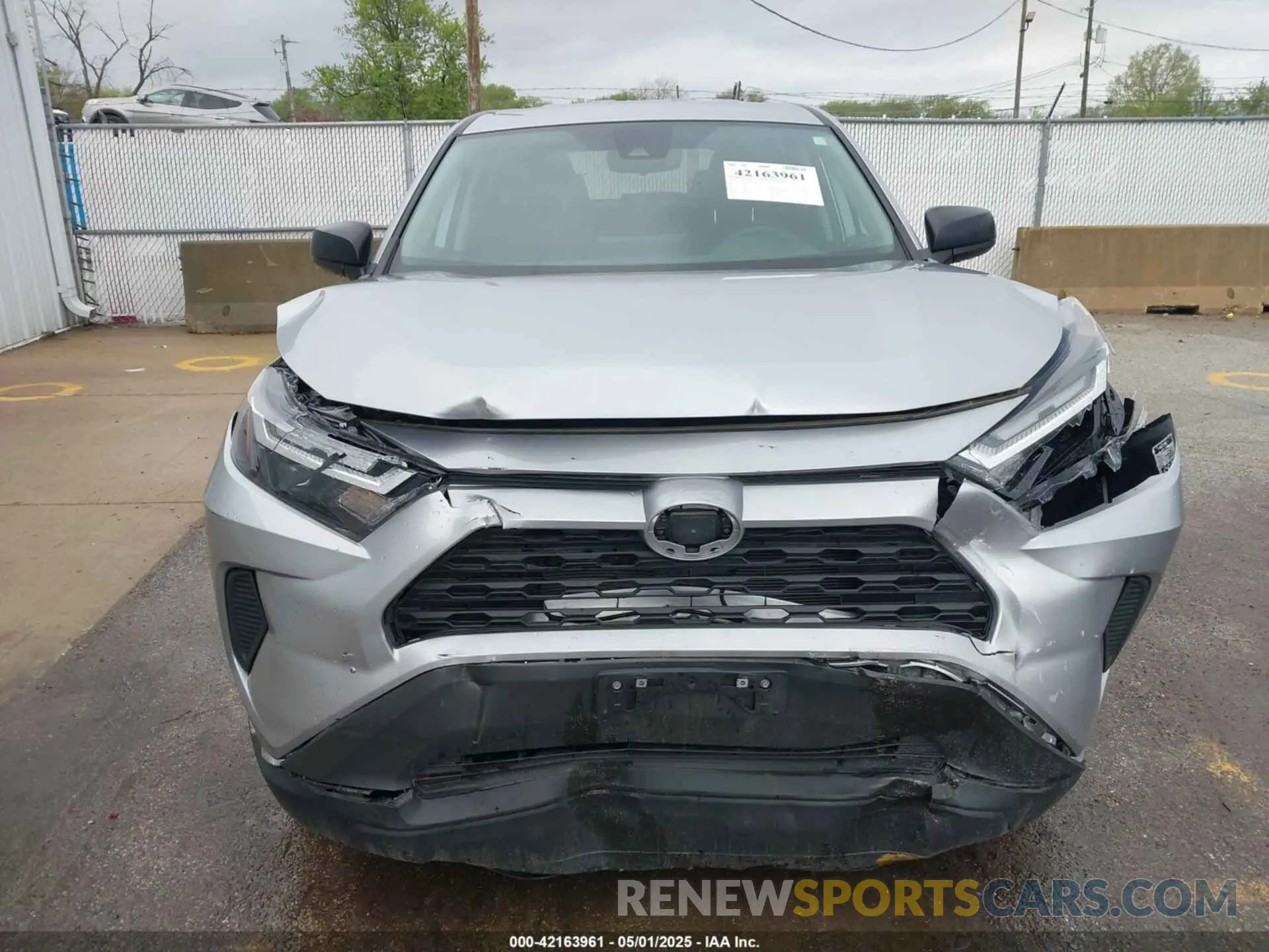 13 fotografías del automóvil dañado 2T3F1RFV6RC420807 TOYOTA RAV4 2024