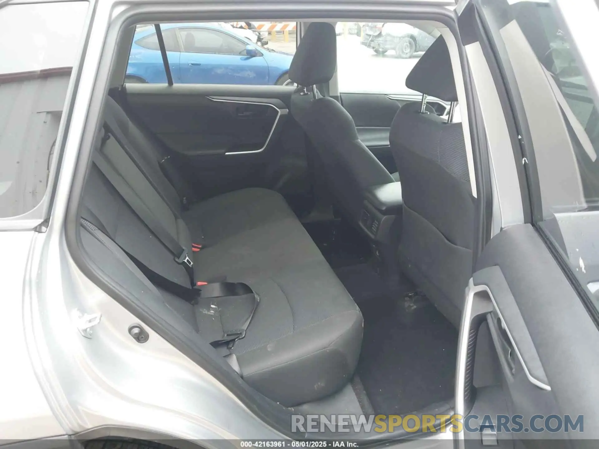 8 fotografías del automóvil dañado 2T3F1RFV6RC420807 TOYOTA RAV4 2024