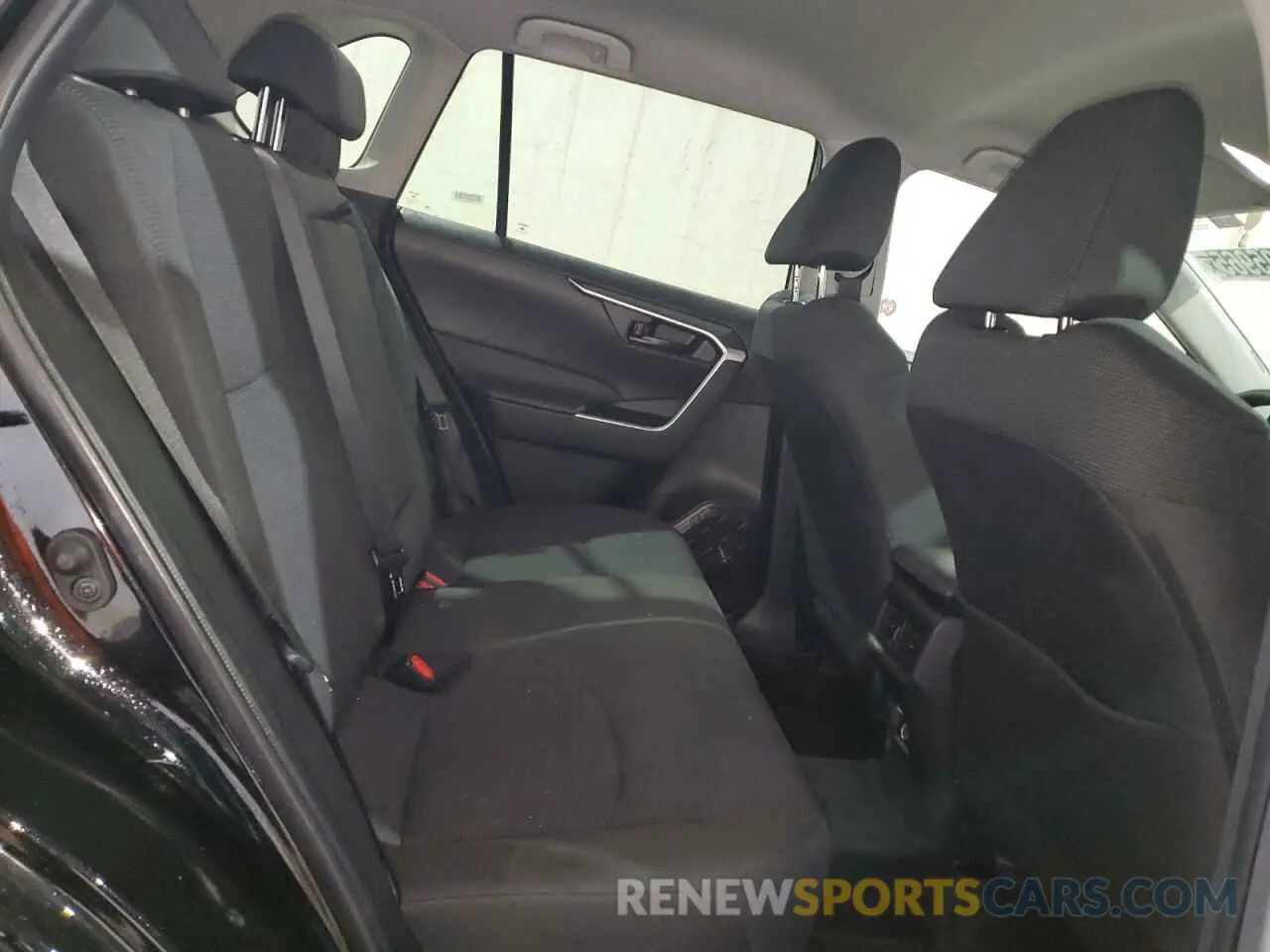 11 fotografías del automóvil dañado 2T3F1RFV8RC441822 TOYOTA RAV4 2024