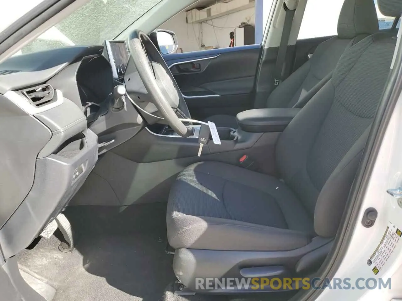 7 fotografías del automóvil dañado 2T3F1RFV9RC415794 TOYOTA RAV4 2024
