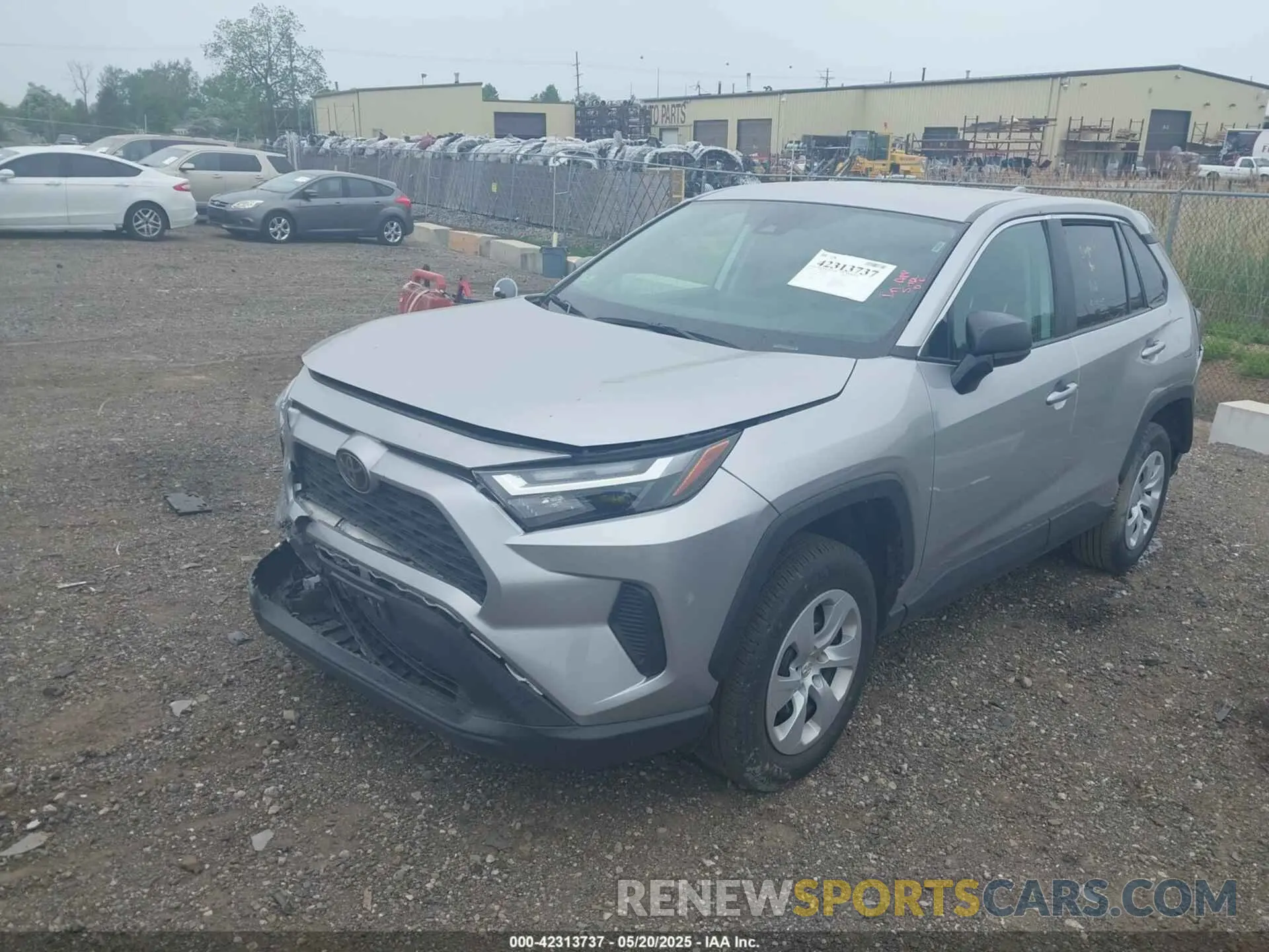 2 fotografías del automóvil dañado 2T3F1RFVXRC458850 TOYOTA RAV4 2024