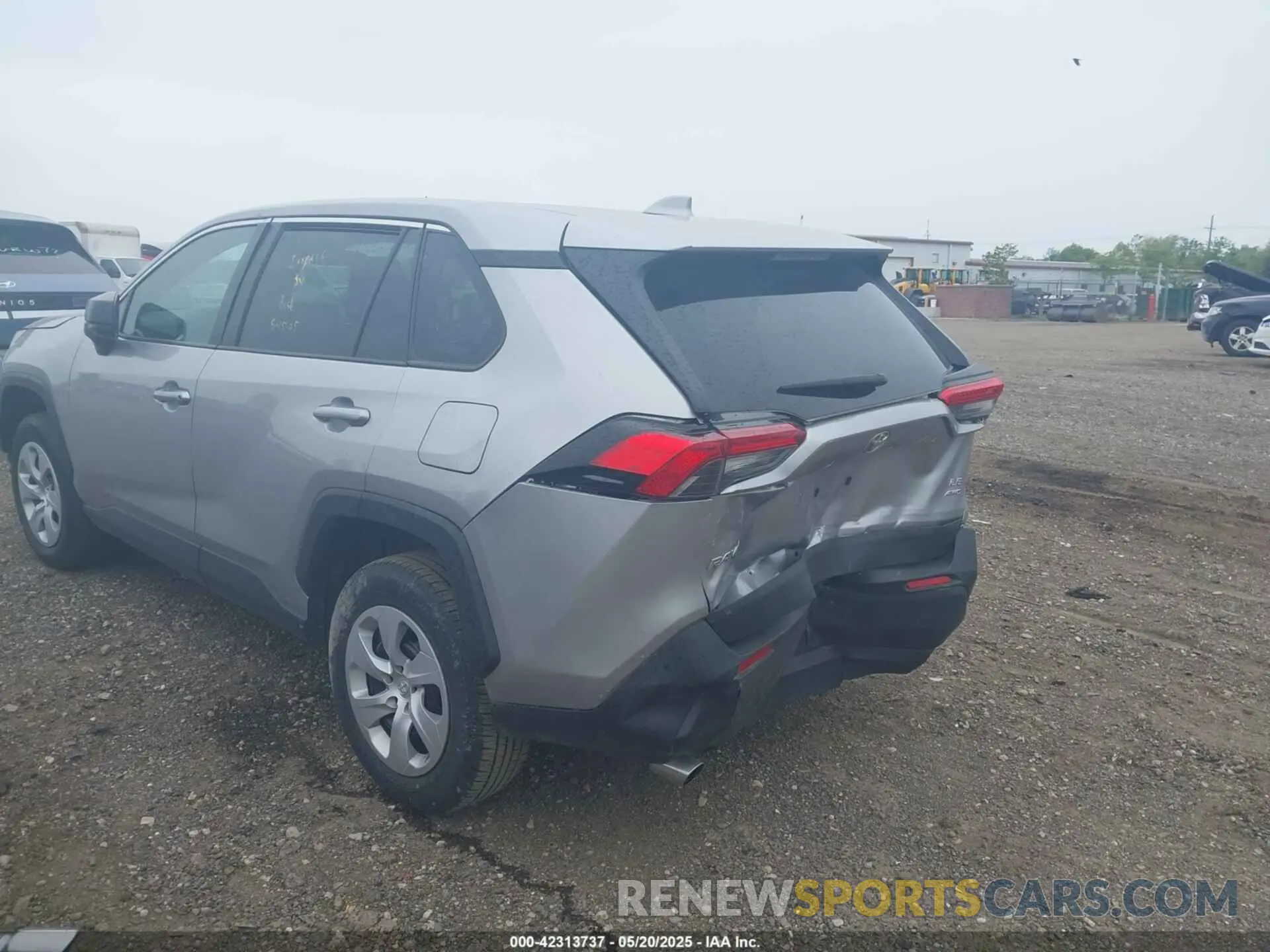 3 fotografías del automóvil dañado 2T3F1RFVXRC458850 TOYOTA RAV4 2024