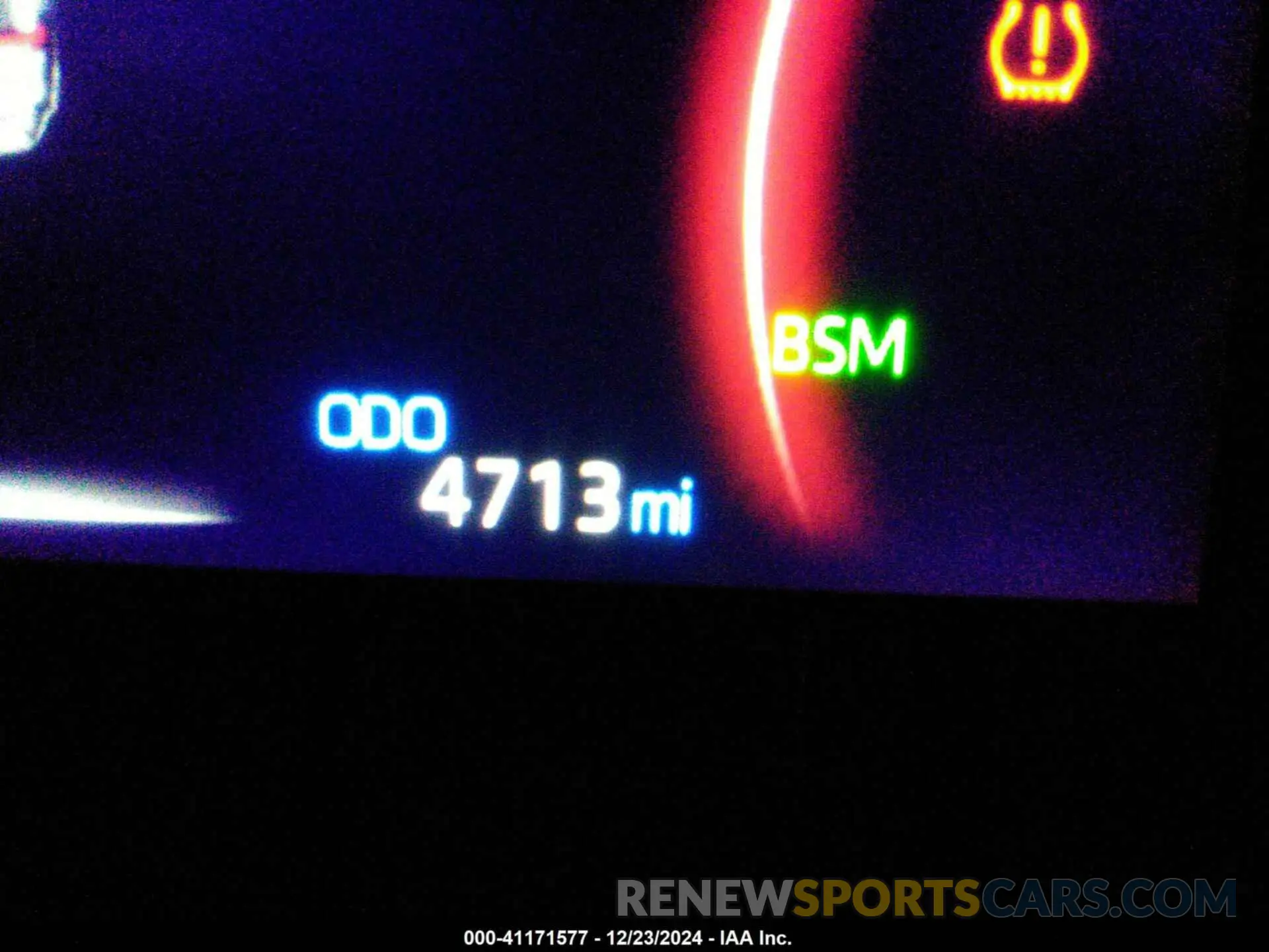 15 fotografías del automóvil dañado 2T3G1RFV2RW476682 TOYOTA RAV4 2024