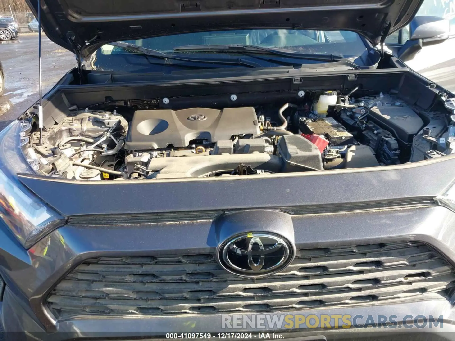 10 fotografías del automóvil dañado 2T3G1RFV7RC464464 TOYOTA RAV4 2024