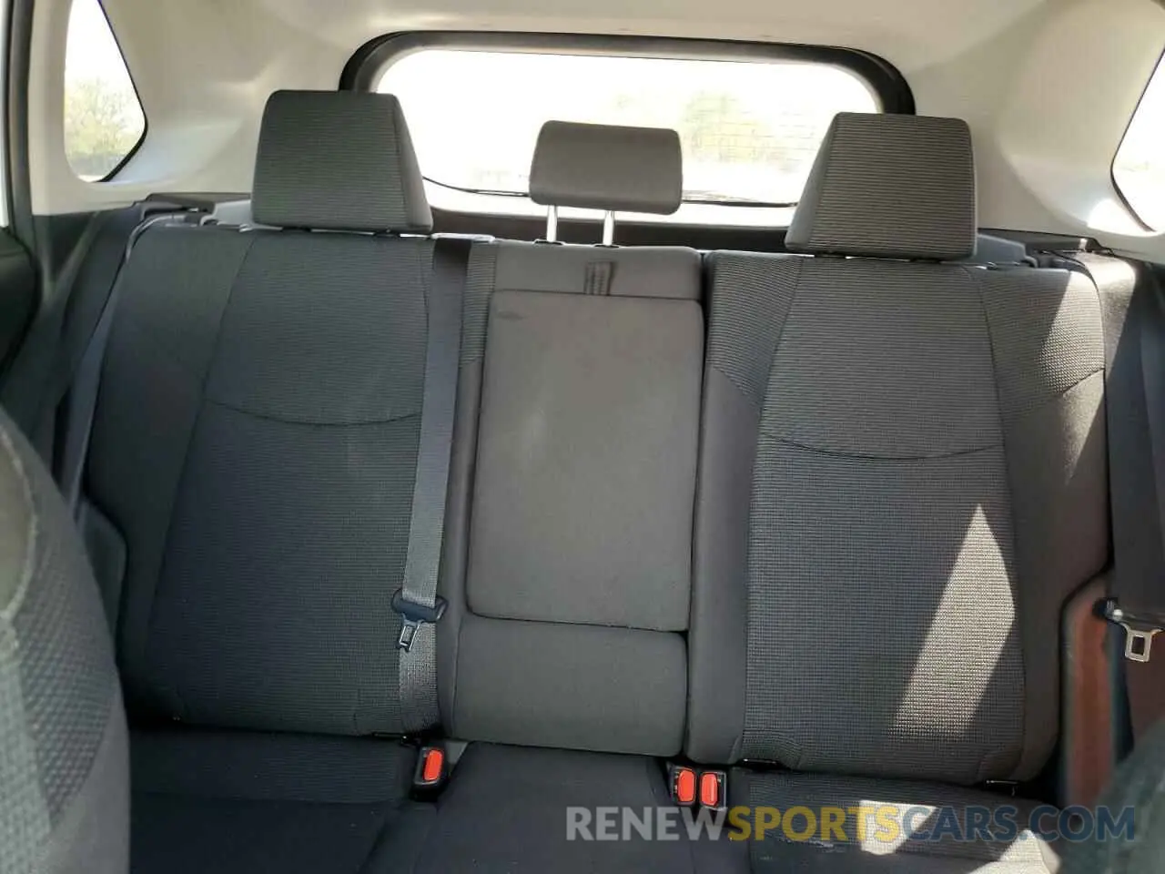 10 fotografías del automóvil dañado 2T3G1RFV9RC464403 TOYOTA RAV4 2024