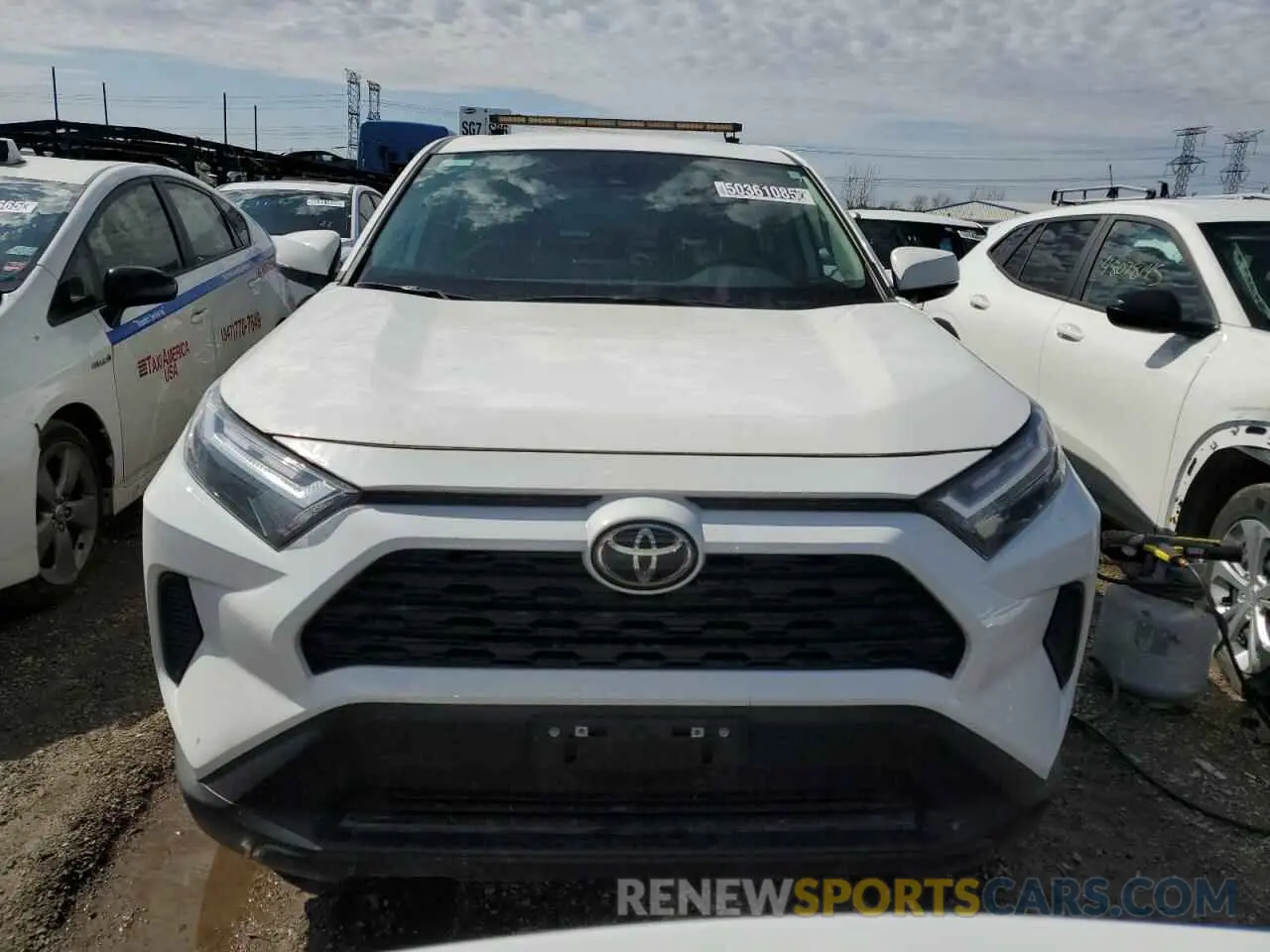 5 fotografías del automóvil dañado 2T3G1RFV9RW454307 TOYOTA RAV4 2024