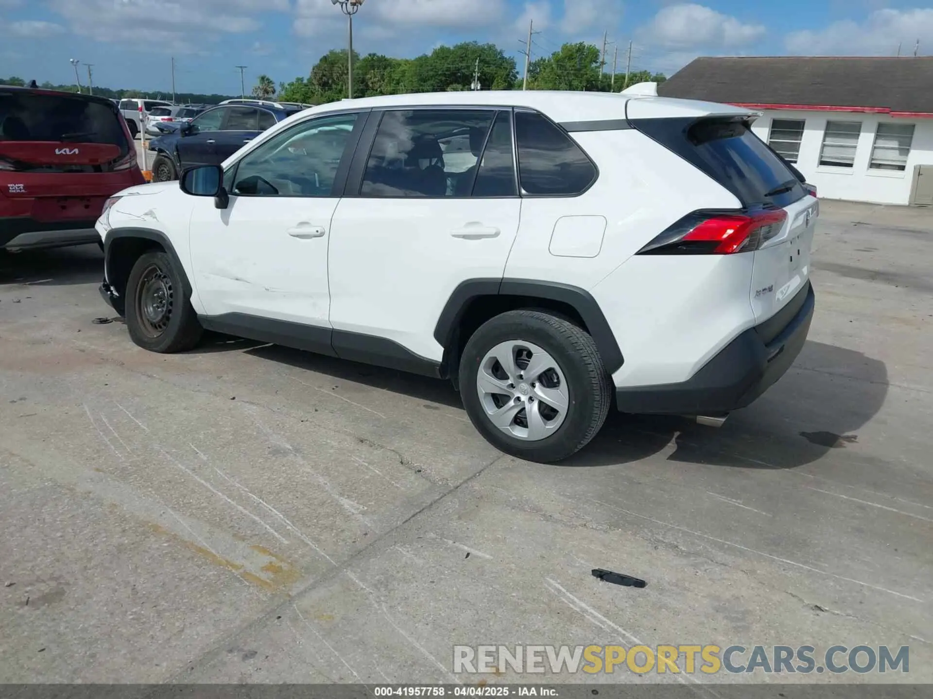 3 fotografías del automóvil dañado 2T3H1RFV1RC253166 TOYOTA RAV4 2024