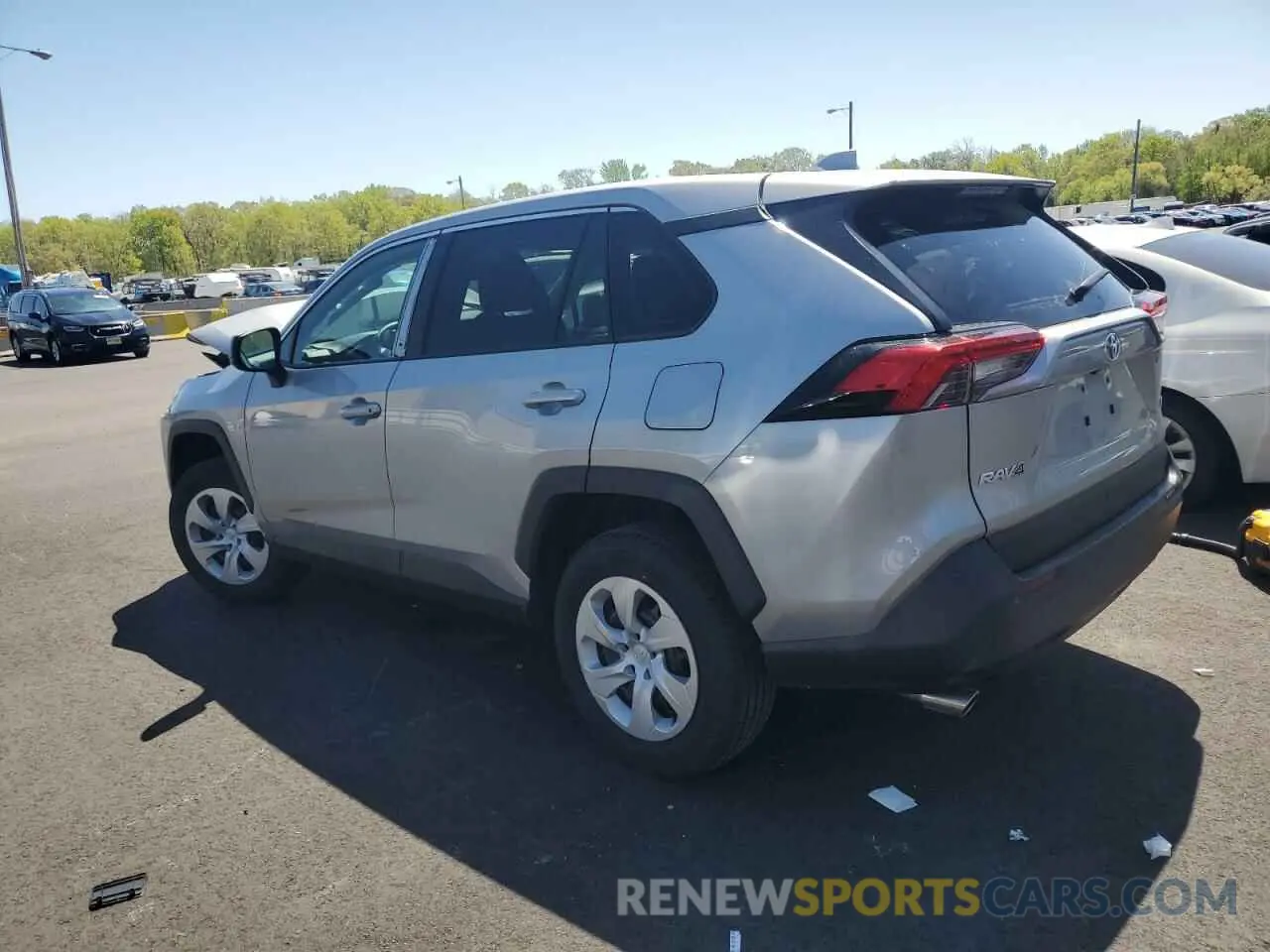 2 fotografías del automóvil dañado 2T3H1RFV1RW313025 TOYOTA RAV4 2024