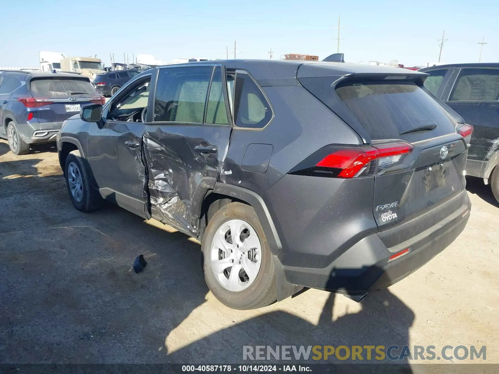 3 fotografías del automóvil dañado 2T3H1RFV1RW336983 TOYOTA RAV4 2024