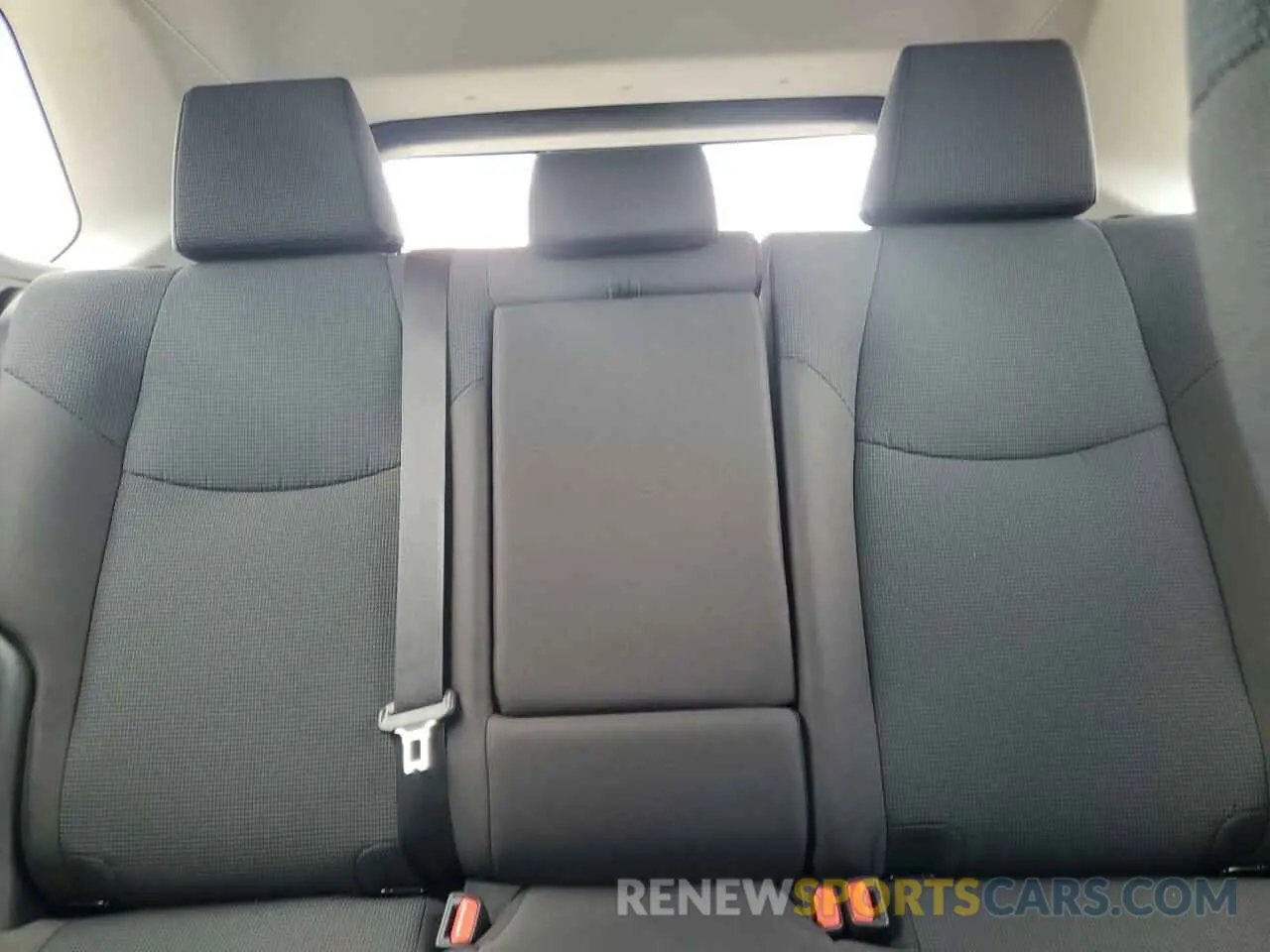10 fotografías del automóvil dañado 2T3H1RFV1RW348745 TOYOTA RAV4 2024