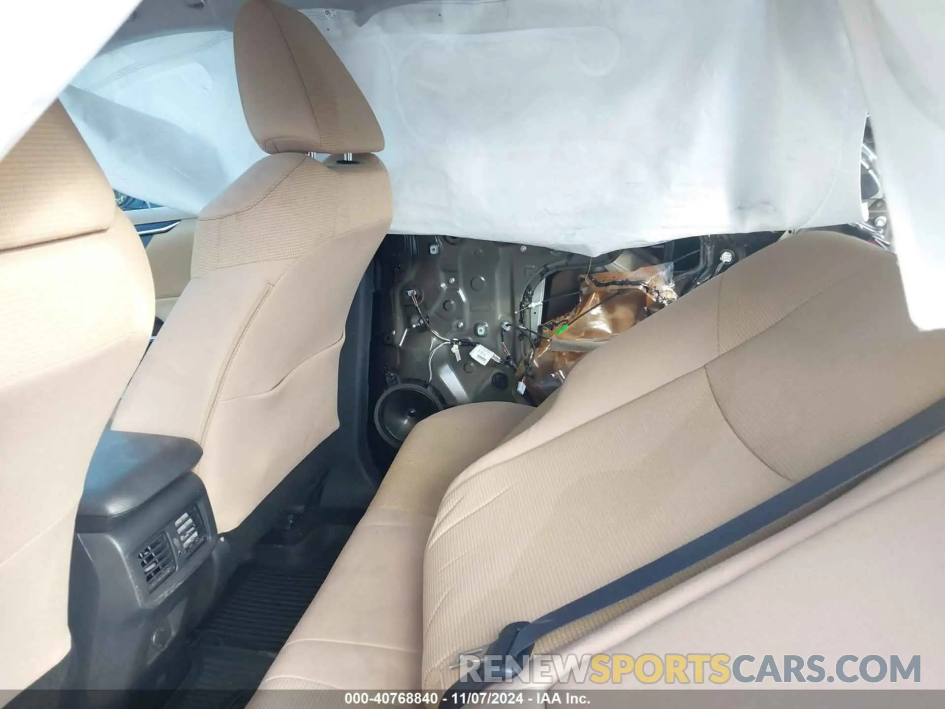 8 fotografías del automóvil dañado 2T3H1RFV2RW323160 TOYOTA RAV4 2024