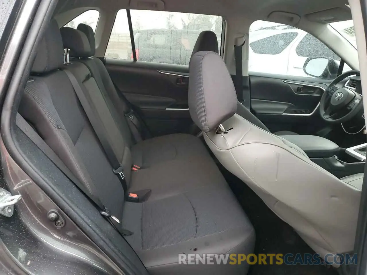 11 fotografías del automóvil dañado 2T3H1RFV3RC285200 TOYOTA RAV4 2024