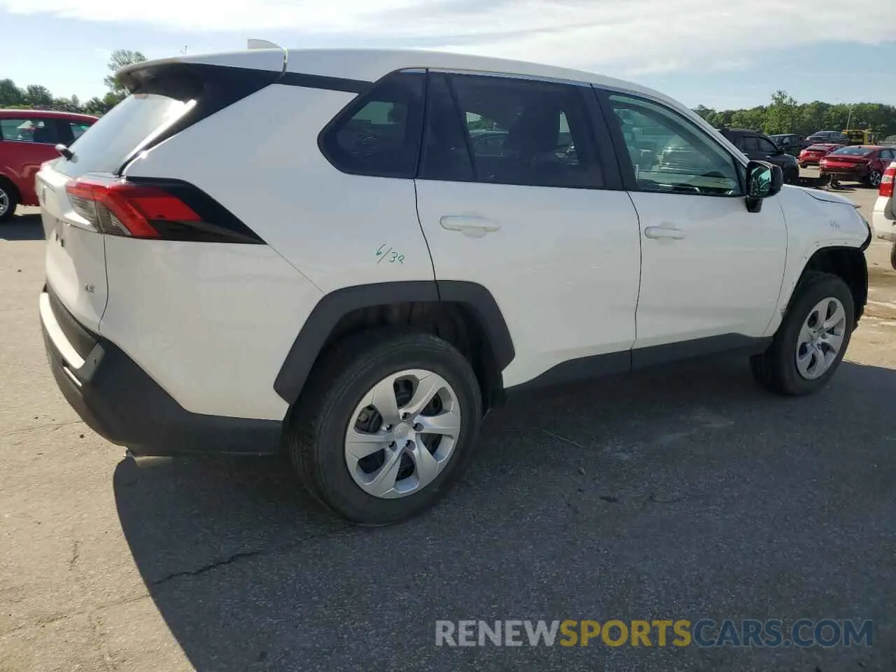 3 fotografías del automóvil dañado 2T3H1RFV3RW316038 TOYOTA RAV4 2024