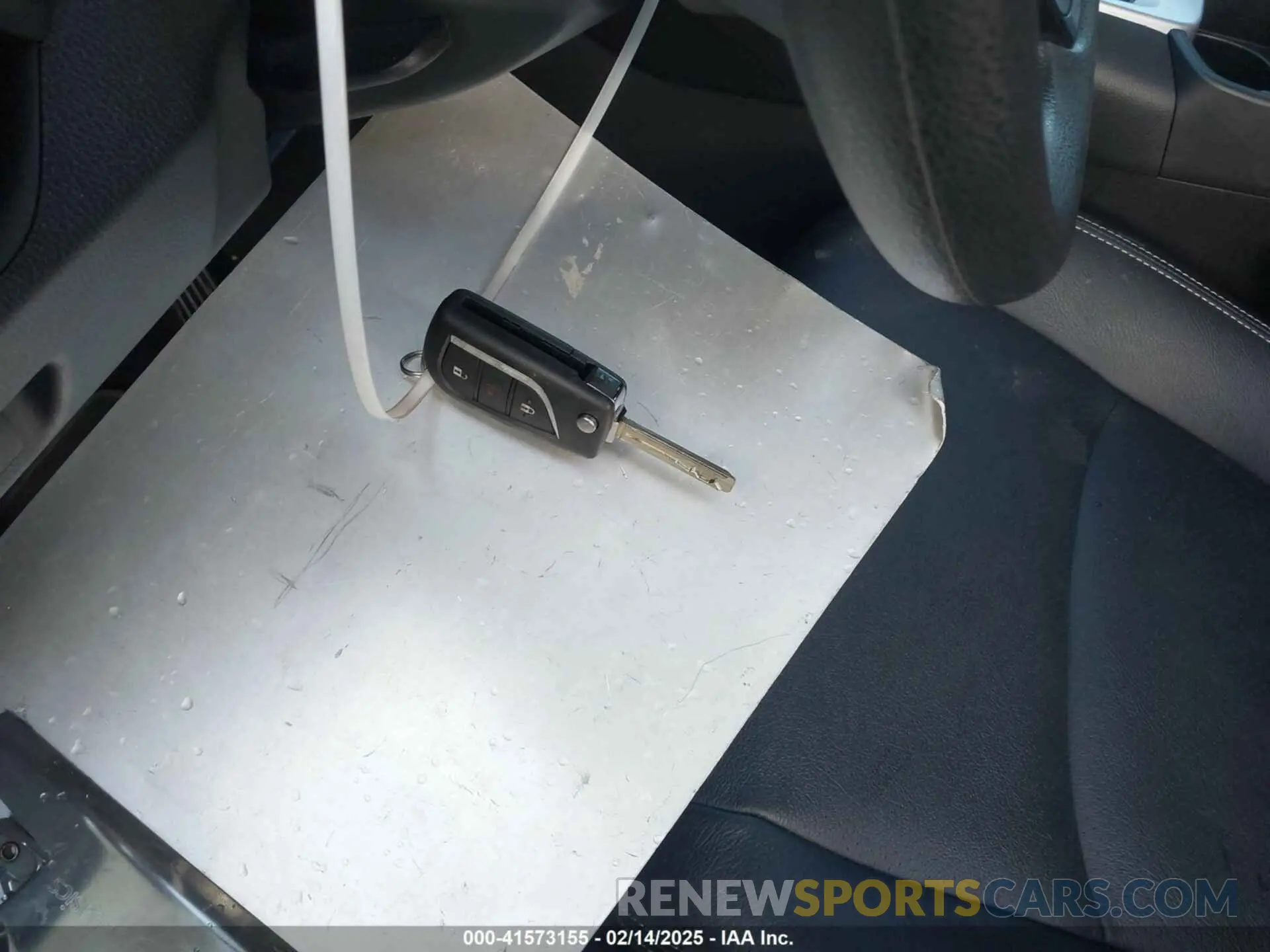 11 fotografías del automóvil dañado 2T3H1RFV3RW328402 TOYOTA RAV4 2024