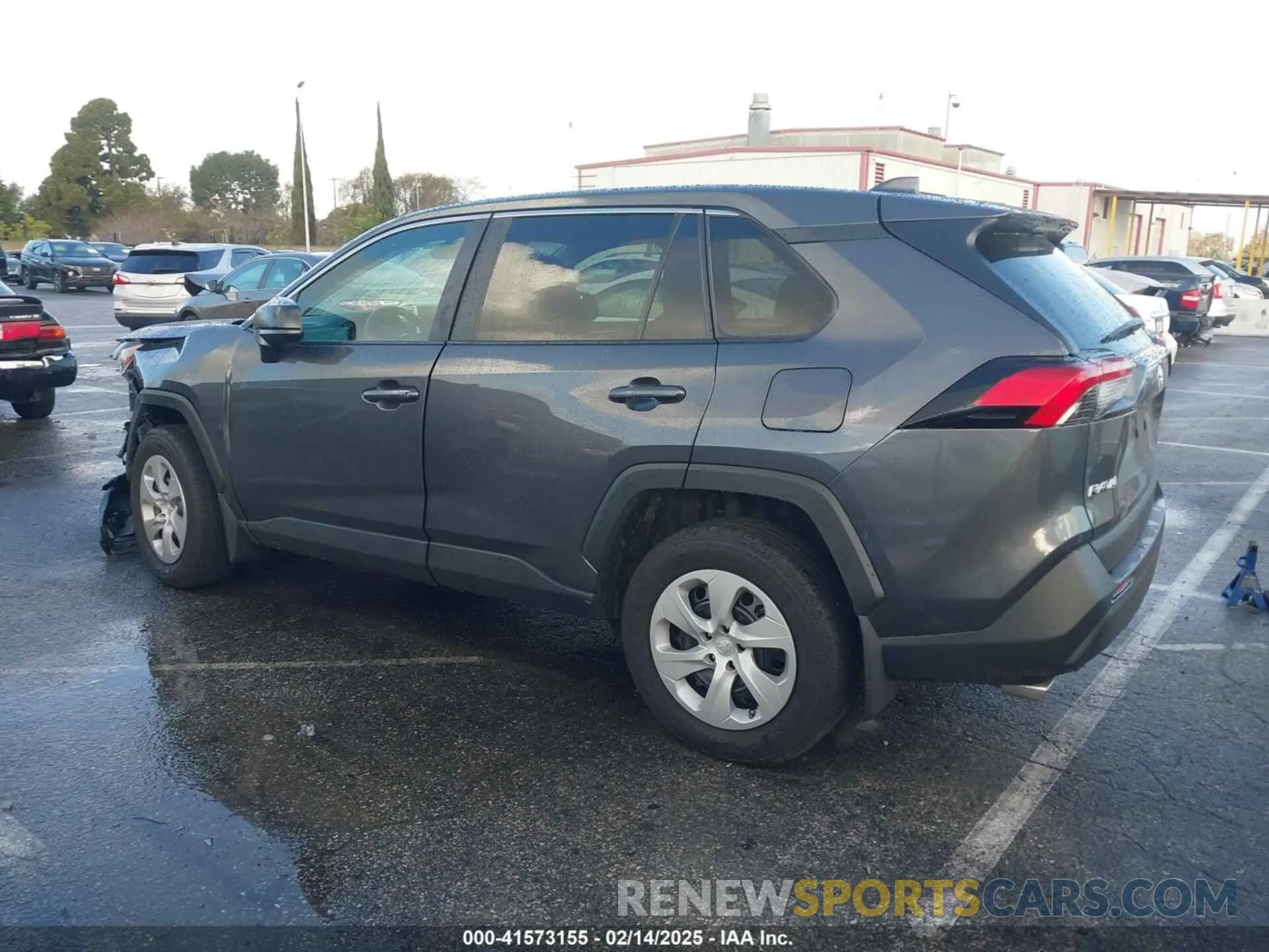 14 fotografías del automóvil dañado 2T3H1RFV3RW328402 TOYOTA RAV4 2024
