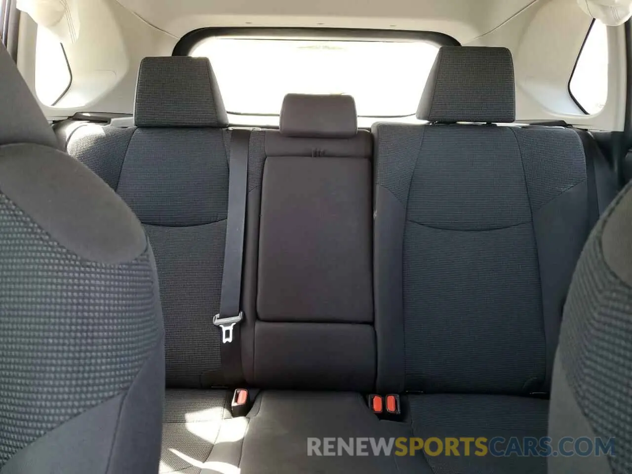 10 fotografías del automóvil dañado 2T3H1RFV4RC286565 TOYOTA RAV4 2024