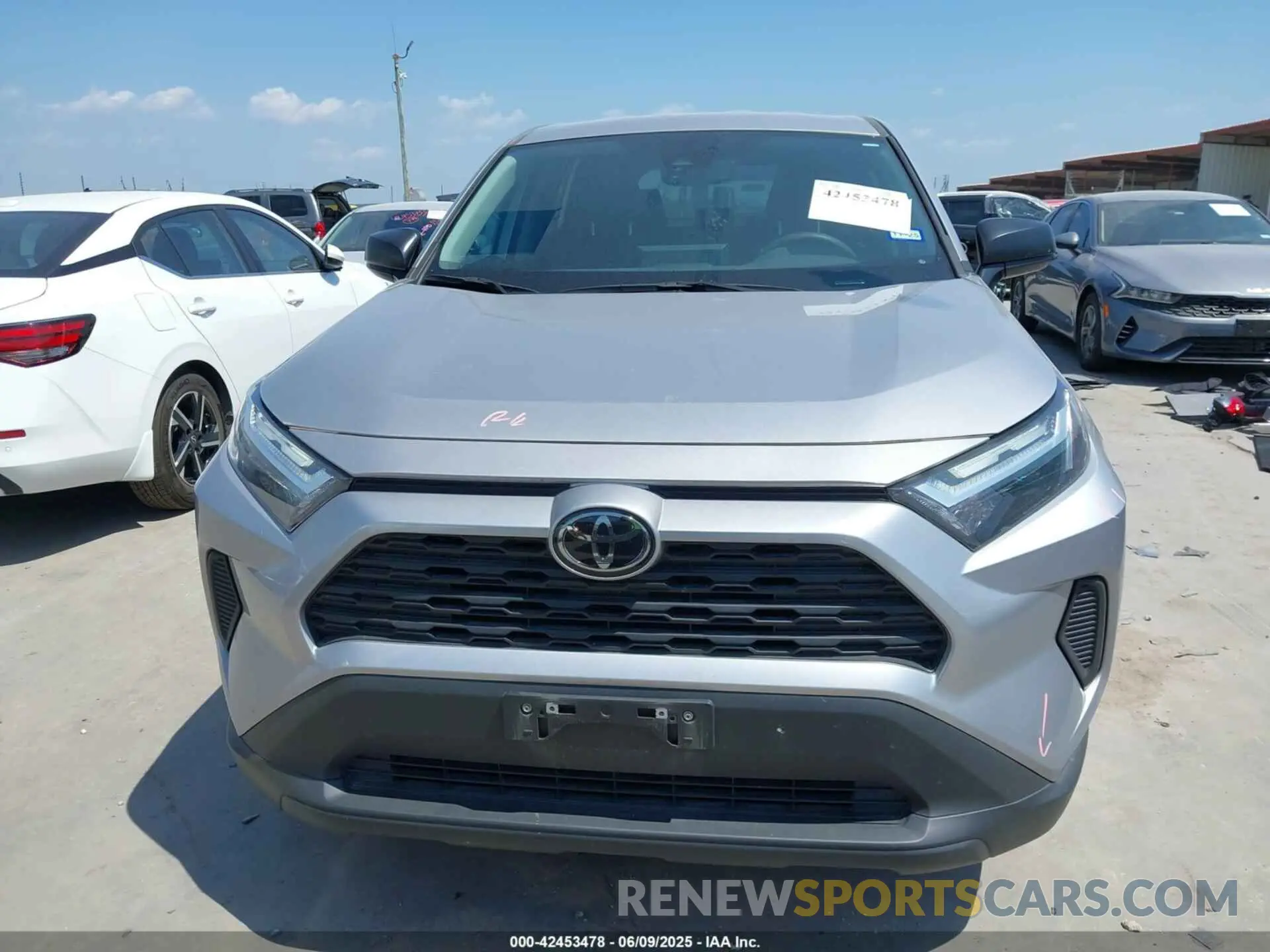 13 fotografías del automóvil dañado 2T3H1RFV5RC253669 TOYOTA RAV4 2024