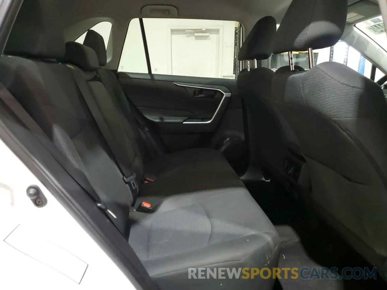 11 fotografías del automóvil dañado 2T3H1RFV5RW307227 TOYOTA RAV4 2024