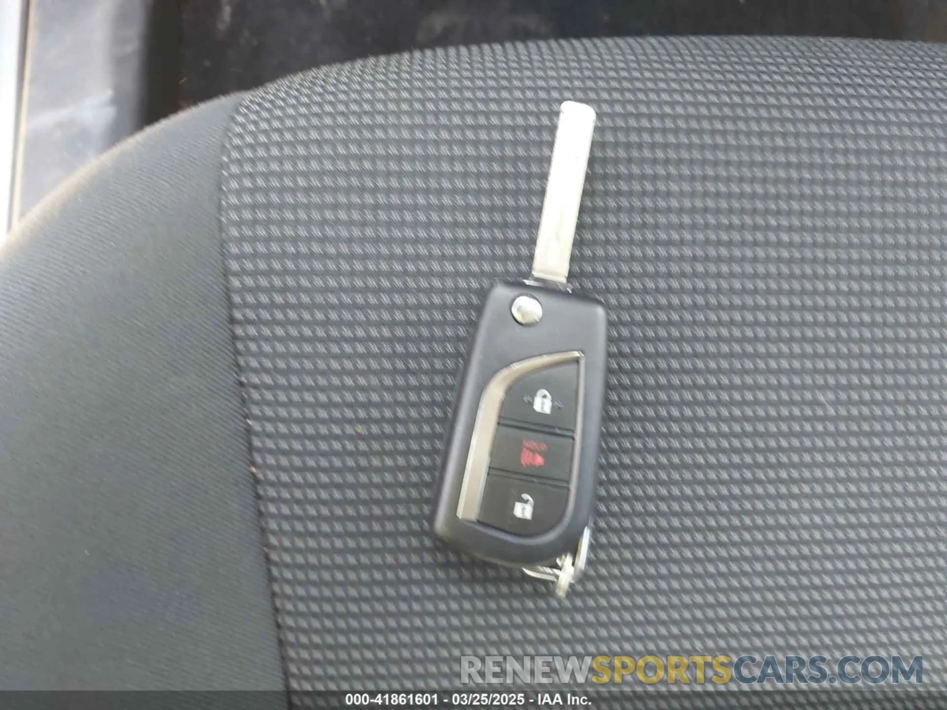 11 fotografías del automóvil dañado 2T3H1RFV5RW339305 TOYOTA RAV4 2024