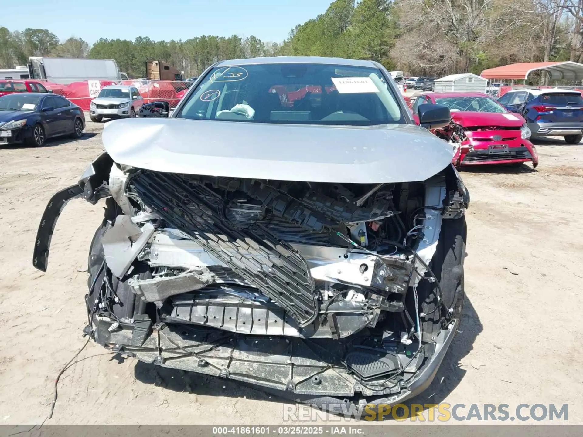 13 fotografías del automóvil dañado 2T3H1RFV5RW339305 TOYOTA RAV4 2024