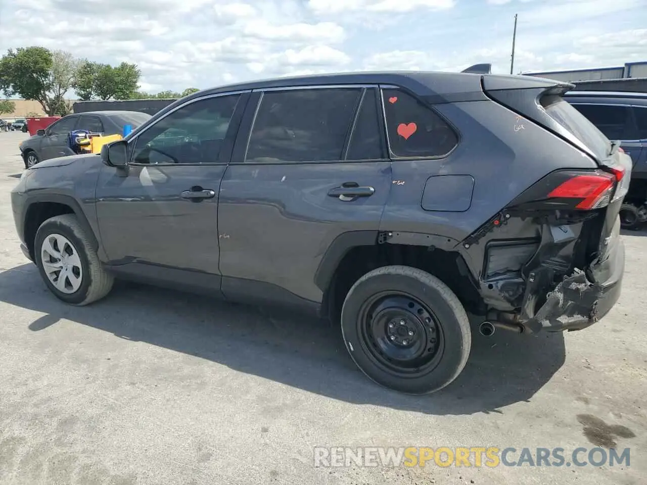 2 fotografías del automóvil dañado 2T3H1RFV6RC273459 TOYOTA RAV4 2024