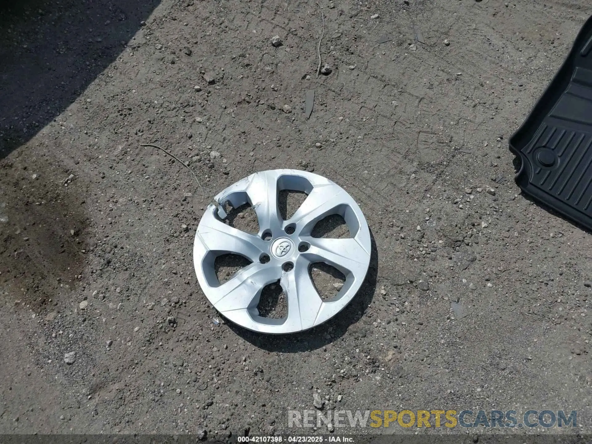 12 fotografías del automóvil dañado 2T3H1RFV6RC287250 TOYOTA RAV4 2024