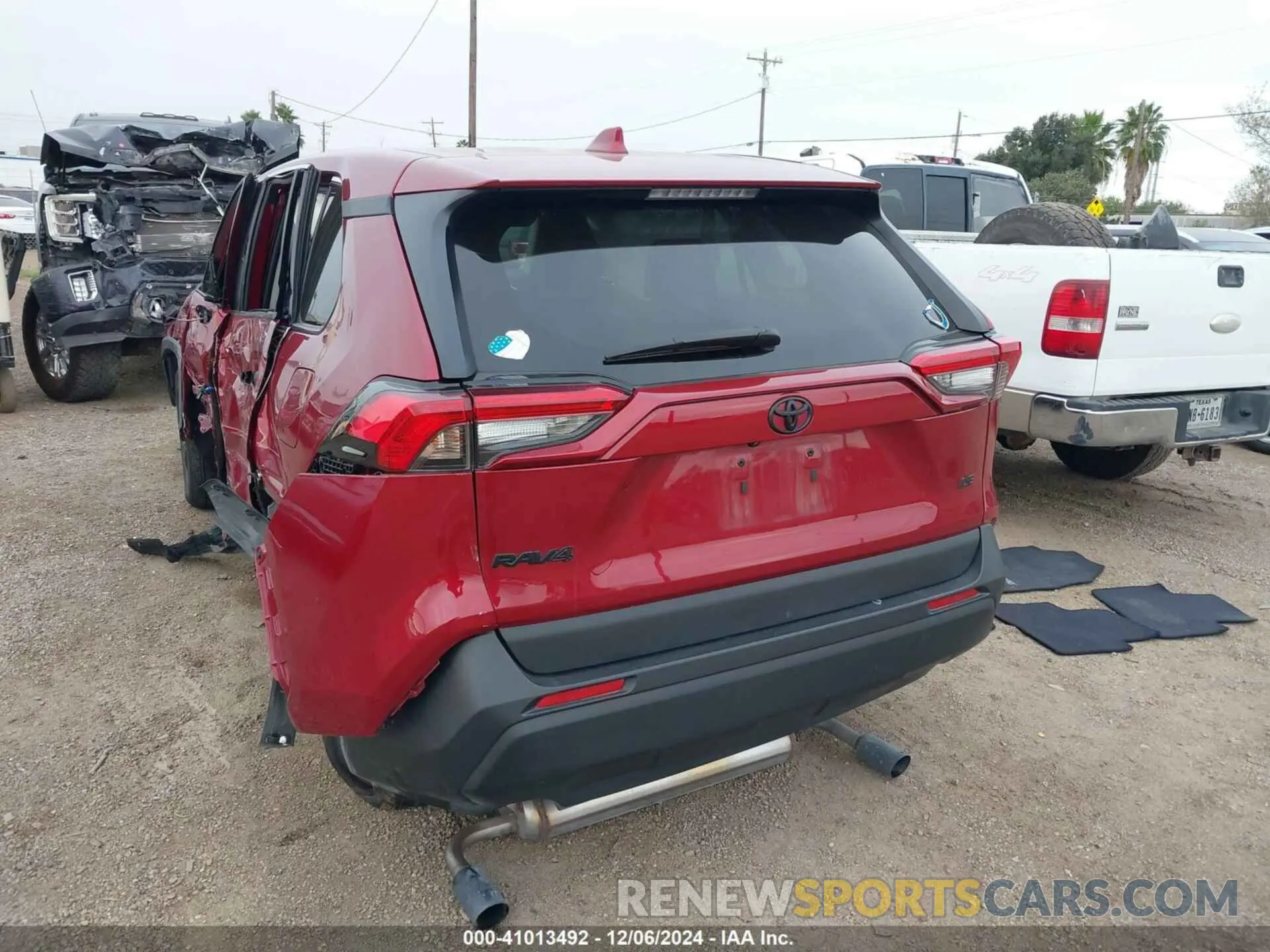 3 fotografías del automóvil dañado 2T3H1RFV6RW330998 TOYOTA RAV4 2024
