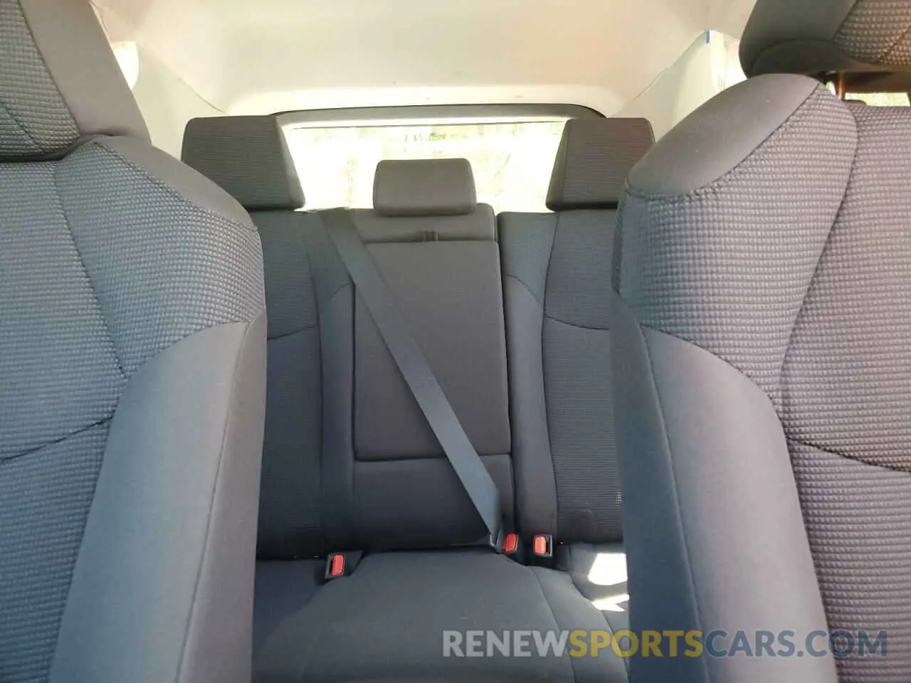 10 fotografías del automóvil dañado 2T3H1RFV7RC256086 TOYOTA RAV4 2024