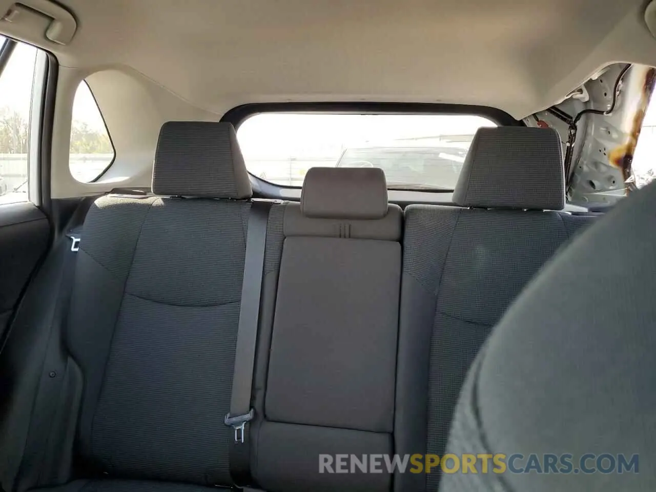10 fotografías del automóvil dañado 2T3H1RFV7RW330234 TOYOTA RAV4 2024