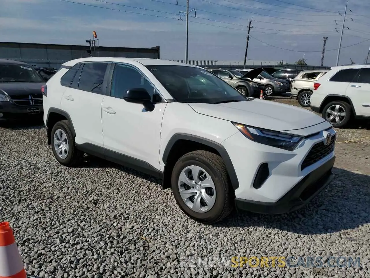 4 fotografías del automóvil dañado 2T3H1RFV7RW330234 TOYOTA RAV4 2024