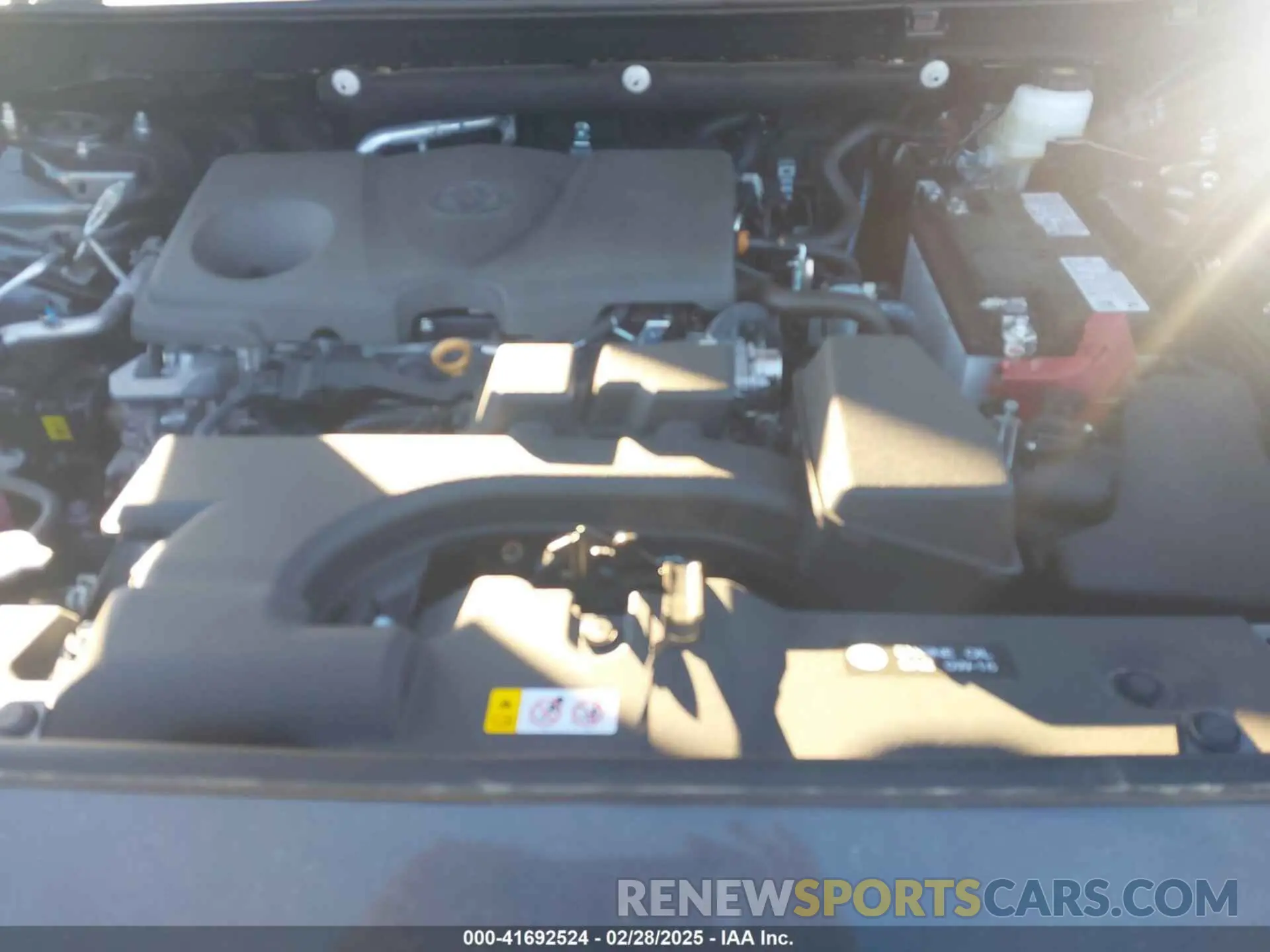 10 fotografías del automóvil dañado 2T3H1RFV8RC297407 TOYOTA RAV4 2024