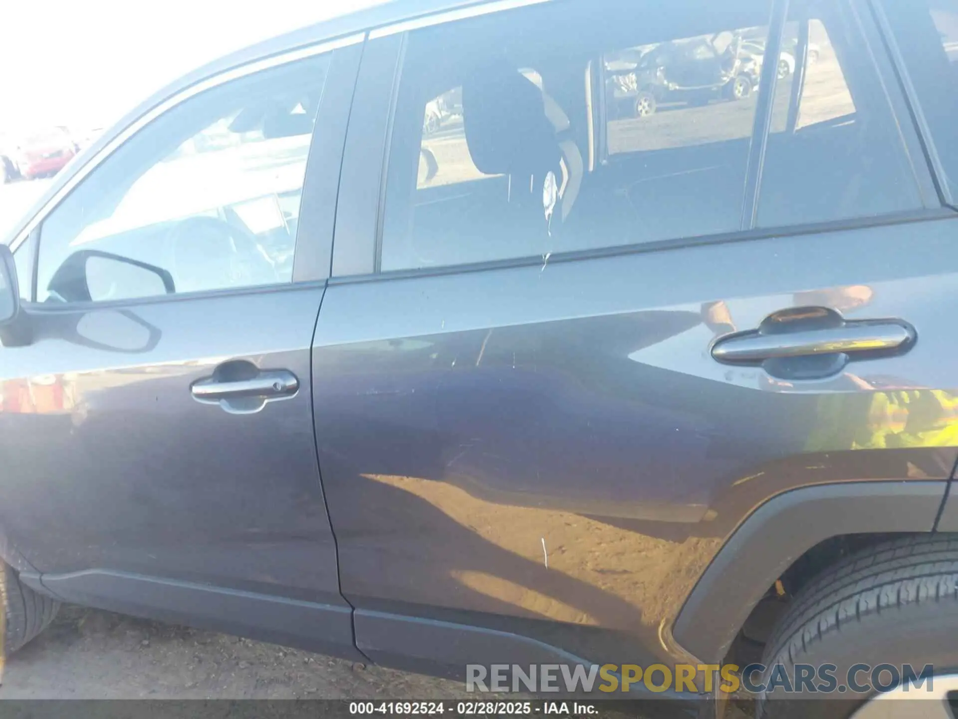 14 fotografías del automóvil dañado 2T3H1RFV8RC297407 TOYOTA RAV4 2024
